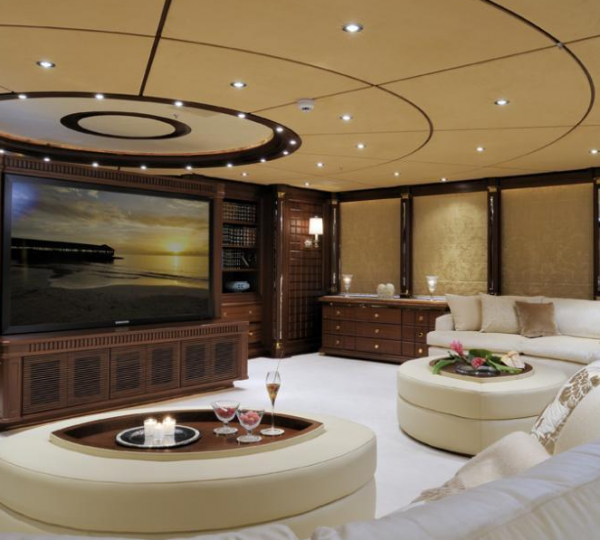 Mirgab VI by Hakvoort - Entertainment in luxury