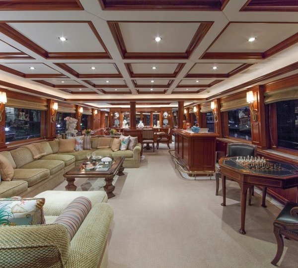 Motor Yacht ASPEN ALTERNATIVE - Salon