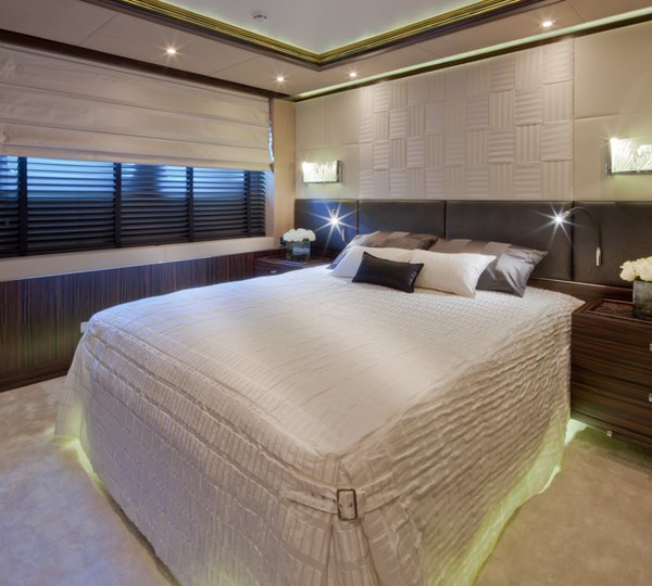 Motor Yacht Belle Anna - Guest Accommodation