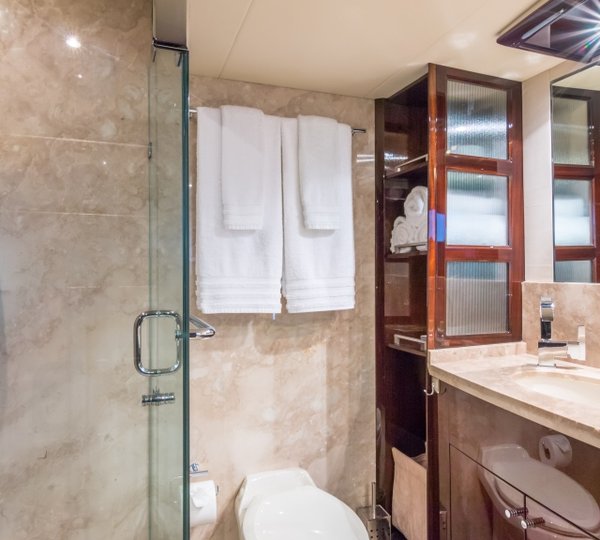 Motor Yacht CARPE DIEM - Ensuite