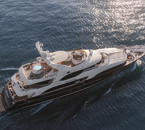 Motor Yacht CHECKMATE. -  From Above