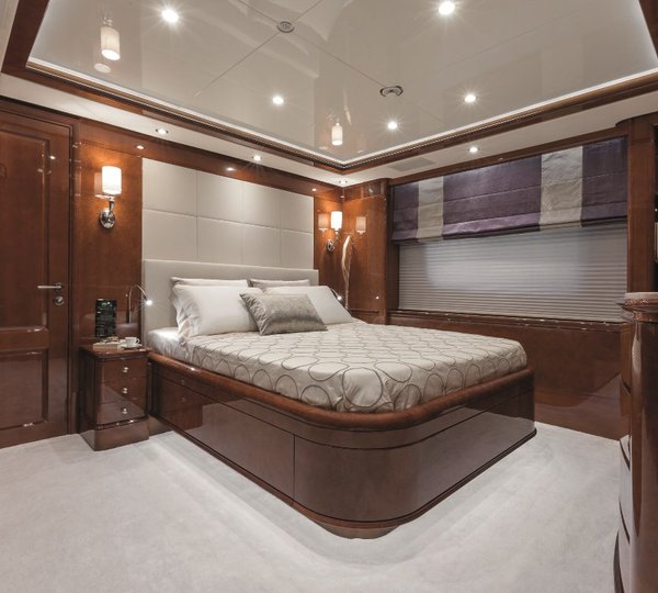 Motor Yacht CHECKMATE. -  VIP Cabin