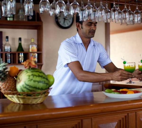 Motor Yacht DUKE OF YORK - Bar