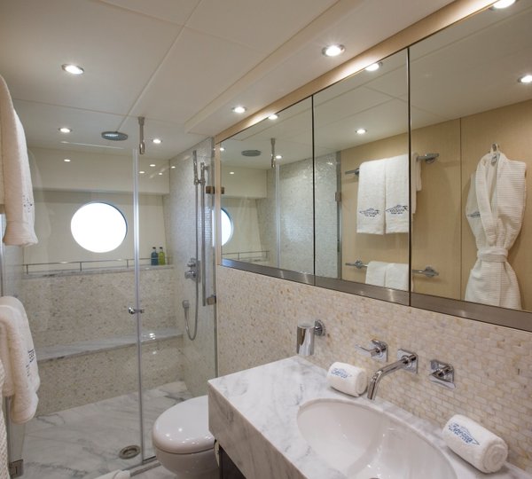Motor Yacht FINEZZA - Ensuite