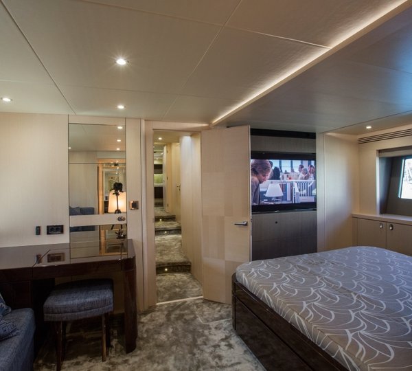 Motor Yacht FINEZZA - Master Cabin