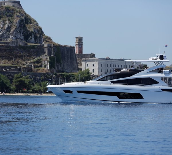 Motor Yacht FINEZZA - Profile