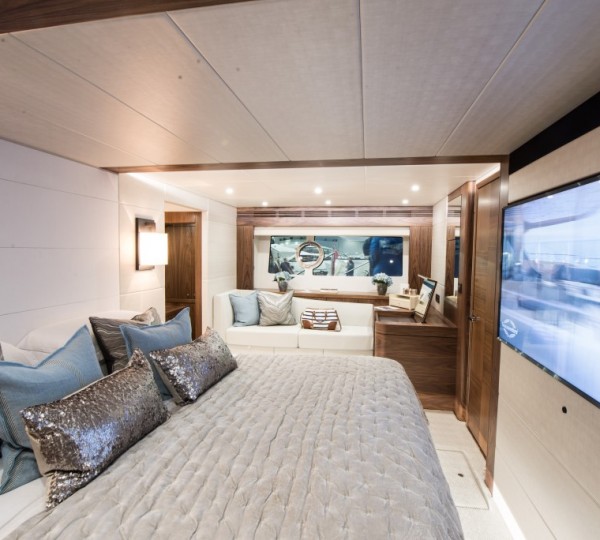 Motor Yacht GLASAX - 011