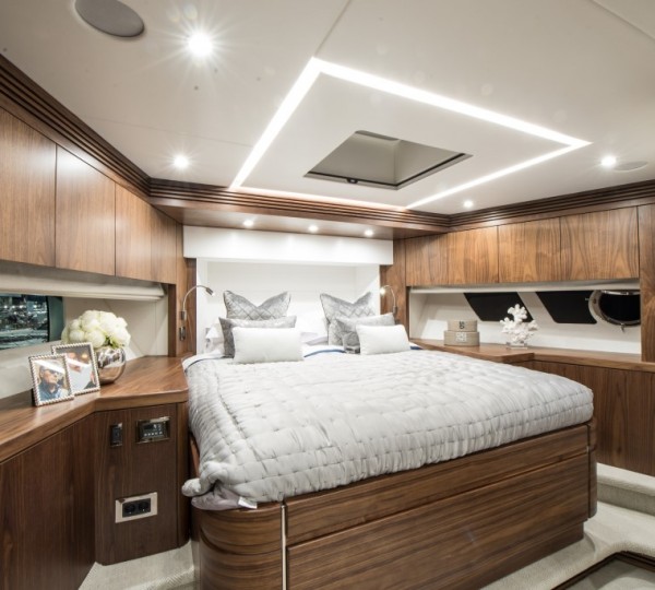 Motor Yacht GLASAX - 013