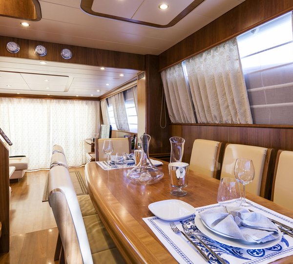 Motor Yacht GORGEOUS - 007