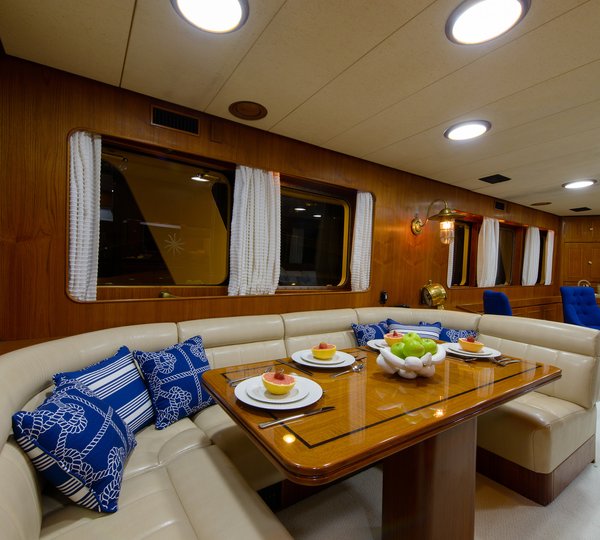 Motor Yacht GRAND CRU 78 - 010