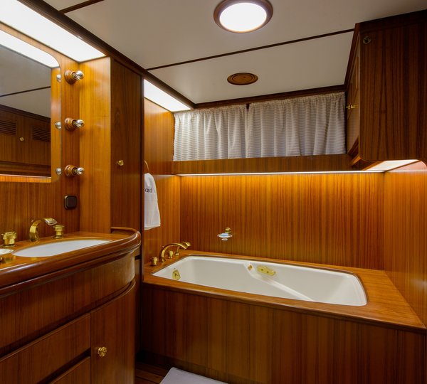 Motor Yacht GRAND CRU 78 - 016