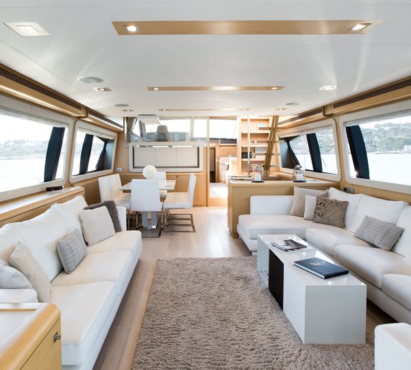 Motor Yacht IGELE - Salon