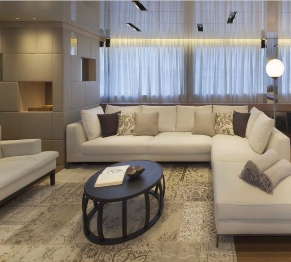 Motor Yacht INDIGO - Salon