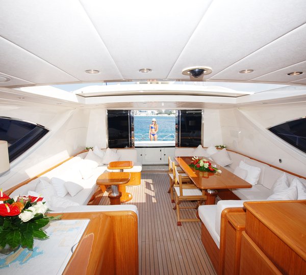 Motor Yacht LADY SPLASH - Upper salon 4