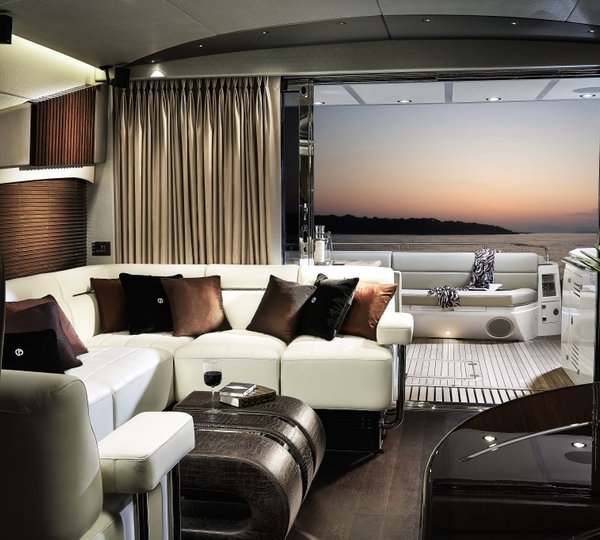 Motor Yacht MALOLO - 005