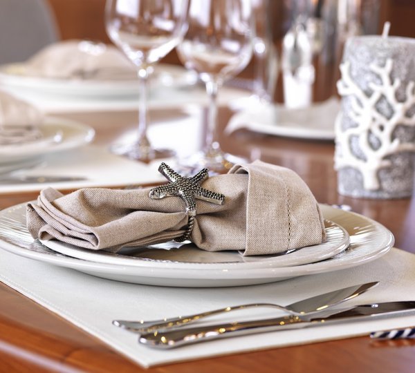 Motor Yacht MARTINA - Detail