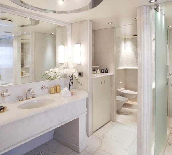 Motor Yacht MOONLIGHT II - Master ensuite