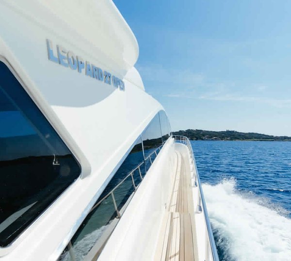 Motor Yacht NAISCA IV - 003