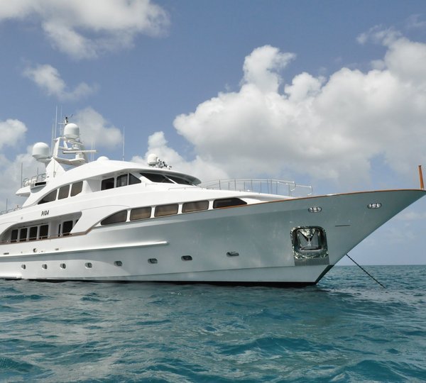 Motor Yacht PIDA - Main