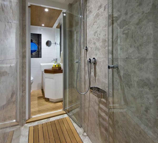 Motor Yacht Preference - bathroom. Photo credit Tansu Yachts