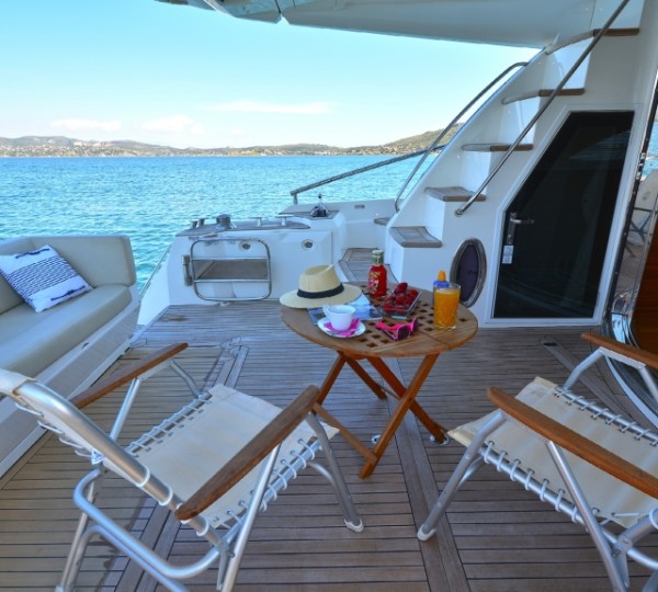 Motor Yacht WAVE MASTER - 005