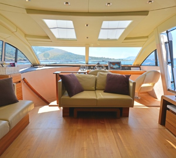 Motor Yacht WAVE MASTER - 013