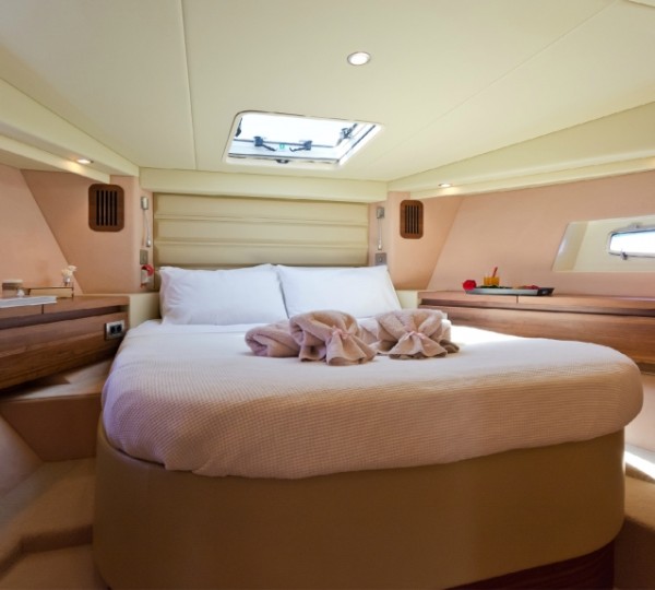 Motor Yacht WAVE MASTER - 016