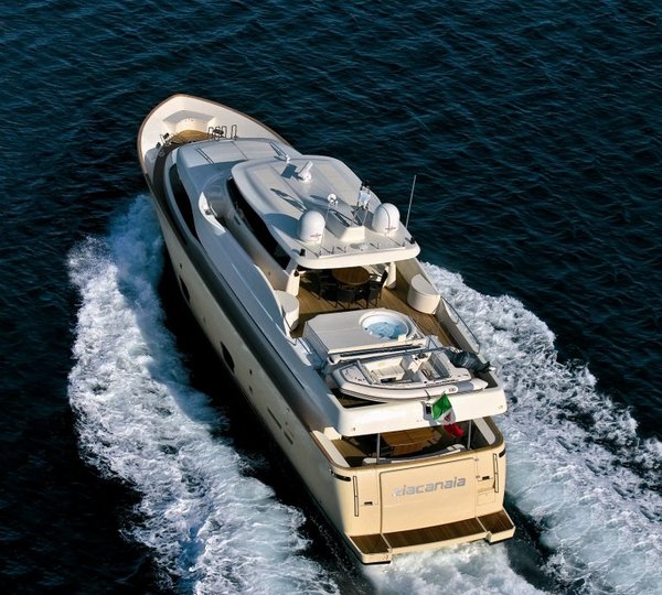 Motor Yacht ZIACANAIA - Cruising