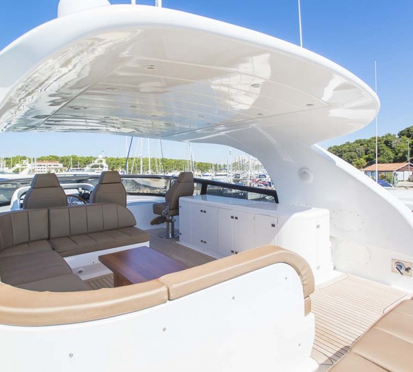 Motor yacht 888 - 006