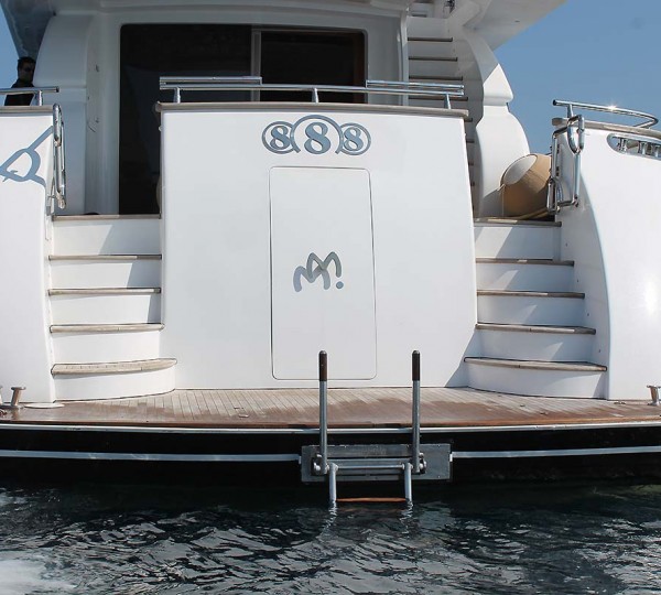 Motor yacht 888 - 007