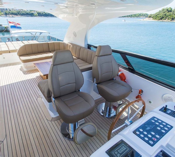 Motor yacht 888 - 008