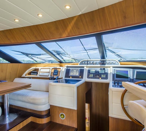 Motor yacht 888 - 016