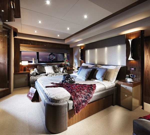 Motor yacht AQUA LIBRA - 009