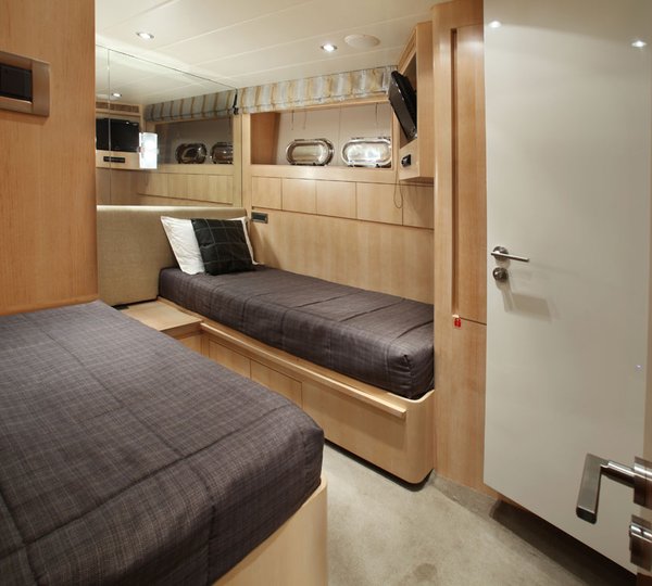 Motor yacht AQUARIUS - Twin Cabin 2