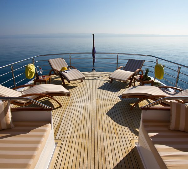 Motor yacht AURIANE - Sundeck aft