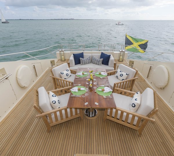 Motor yacht BW - Alfresco dining aft deck