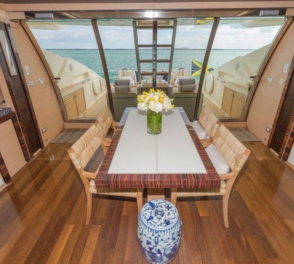 Motor yacht BW - Formal dining