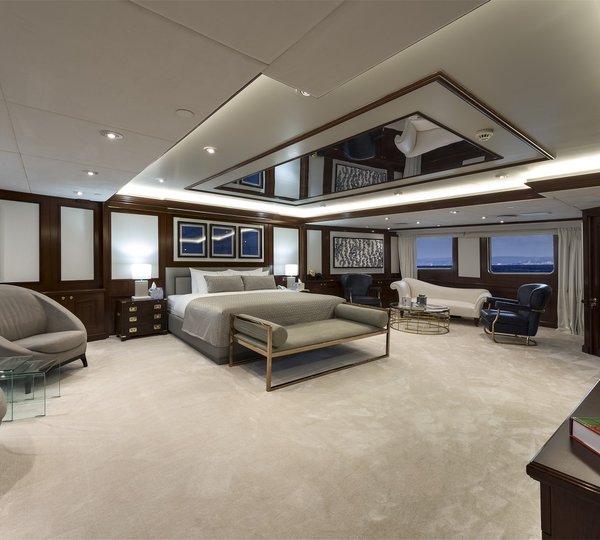 Motor yacht CHAKRA - Master view