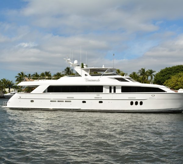 Motor yacht CRESCENDO - Main