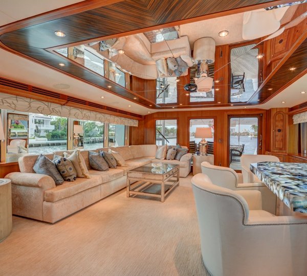 Motor yacht CRESCENDO - Salon