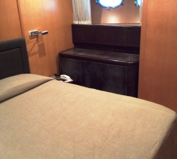Motor yacht DOUBLE XELLE -  Cabin