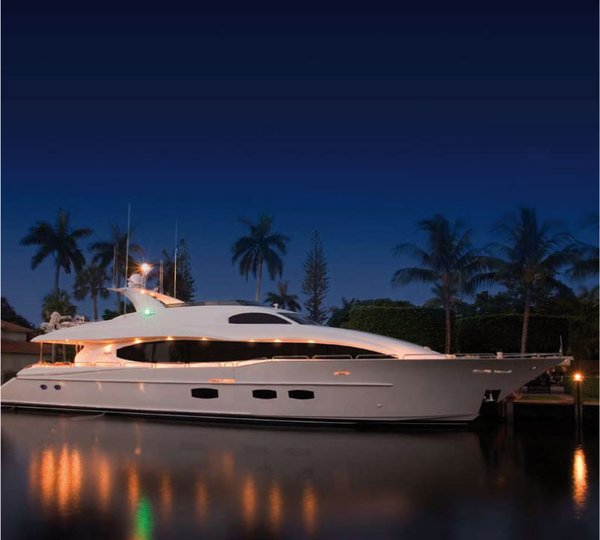 Motor yacht Don Carlo -  Alongside