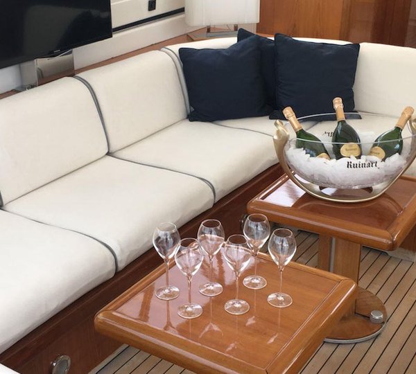 Motor yacht EL VIP ONE  - 008