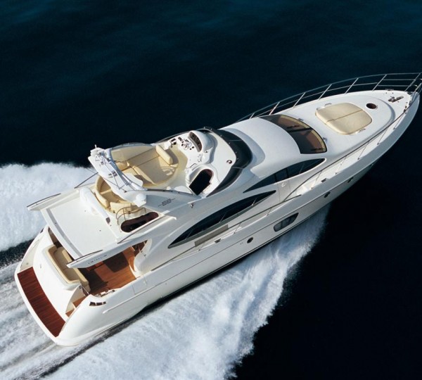 Motor yacht EMMY - Main