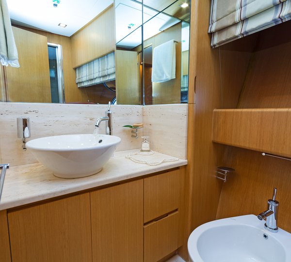 Motor yacht FOS - Ensuite