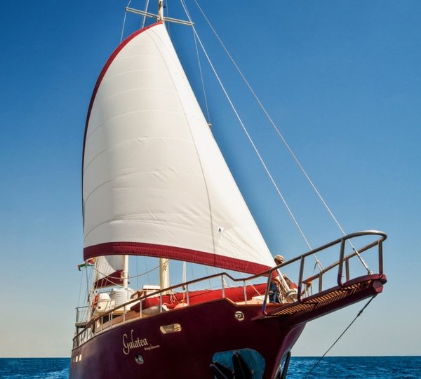 Motor yacht GALATEA - Bow