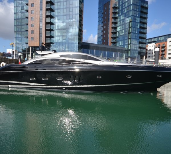 Motor yacht HOOLIGAN - Main