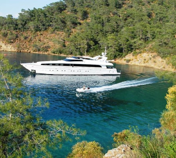 Motor yacht HULYA - Main