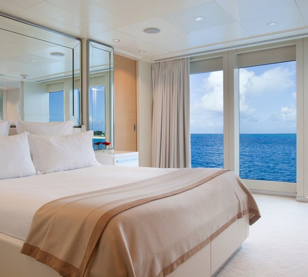 Motor yacht IDOL-  VIP Cabin