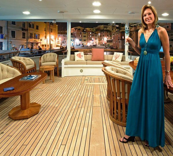 Motor yacht JANA -  Aft Deck